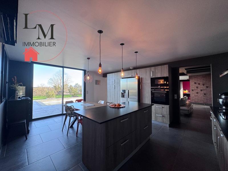 Villa - 170 m² - 5 pièces