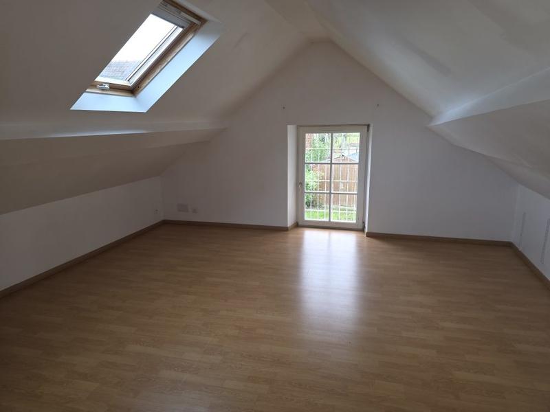 Maison - 80 m² - 5 pièces