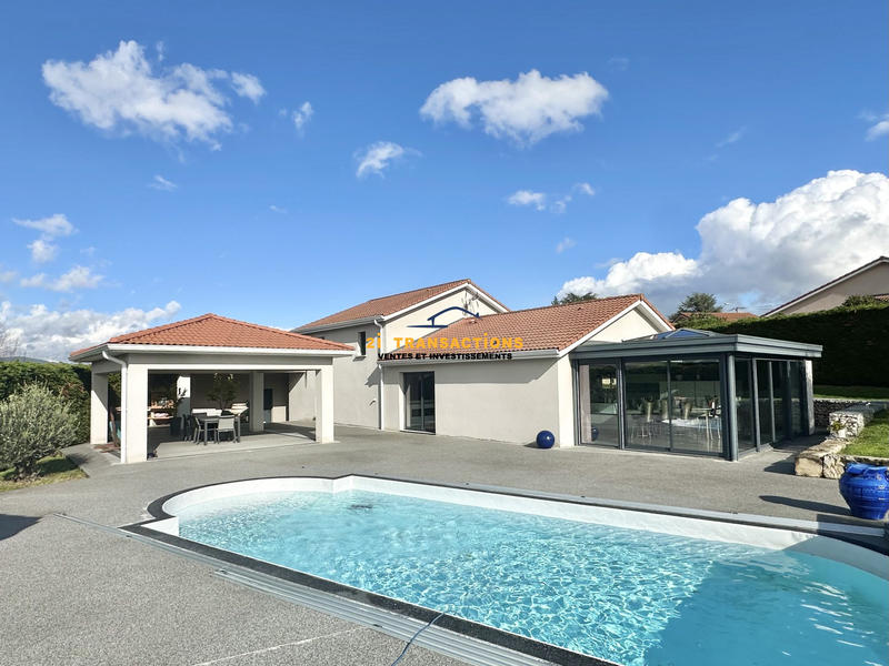 Villa - 188 m² - 5 pièces