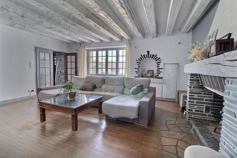 Maison ancienne - 165 m² - 5 pièces