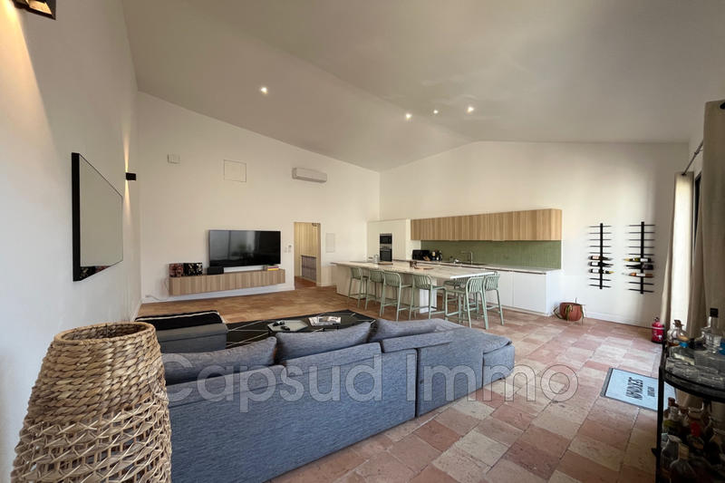 Maison - 200 m² - 6 pièces