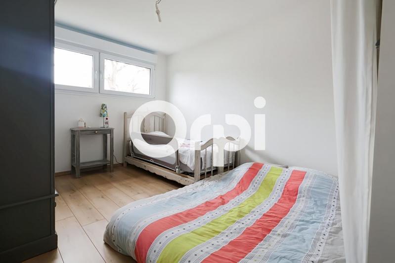 Maison - 203 m² - 5 pièces