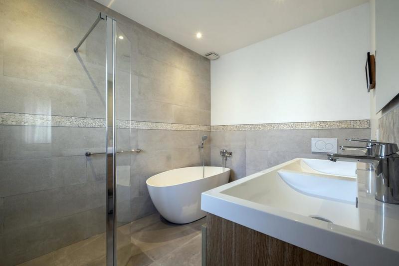 Maison - 296 m² - 7 pièces