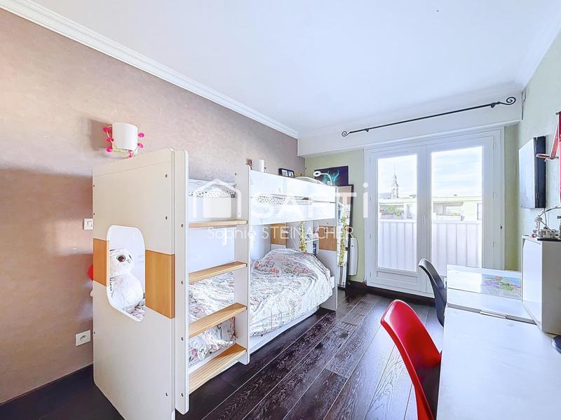 Appartement - 82 m² - 3 pièces