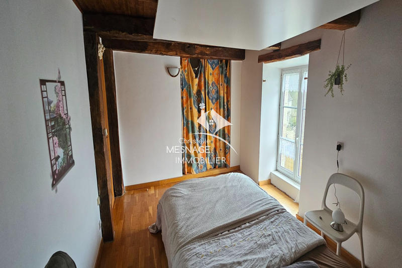 Maison en pierre - 130 m² - 6 pièces