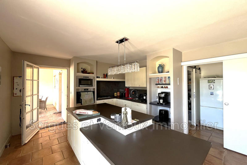 Mas - 140 m² - 6 pièces