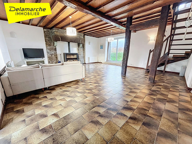 Maison - 185 m² - 10 pièces