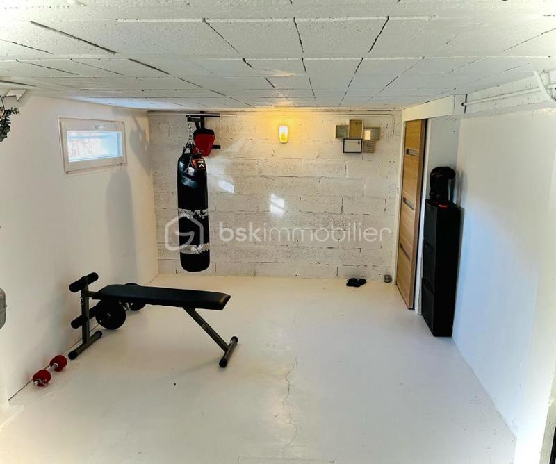 Maison traditionnelle - 122 m² - 5 pièces