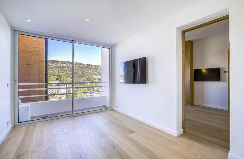 Appartement - 150 m² - 4 pièces