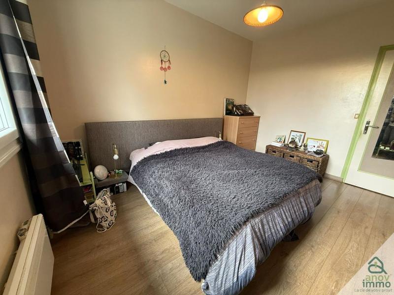 Maison - 172 m² - 9 pièces