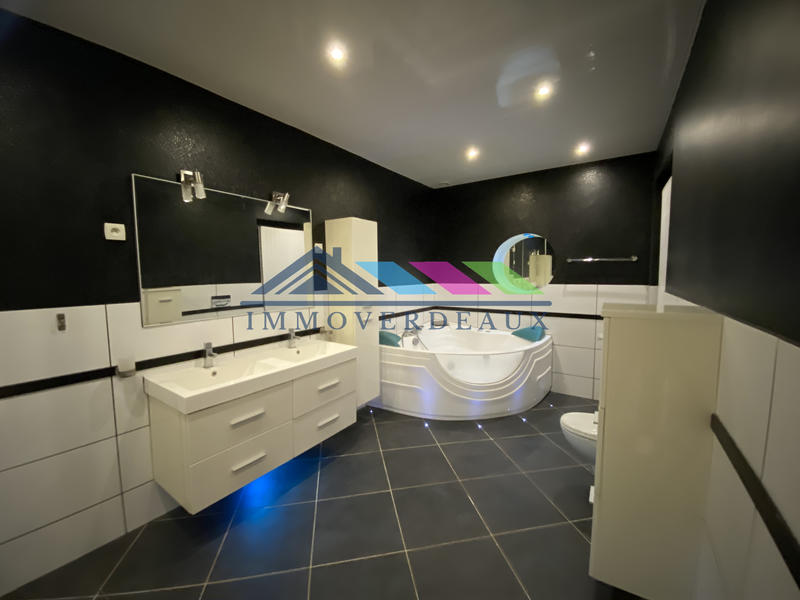 Maison - 154 m² - 6 pièces