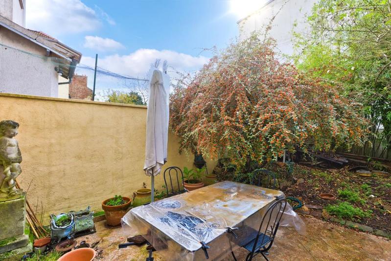 Maison - 196 m² - 5 pièces