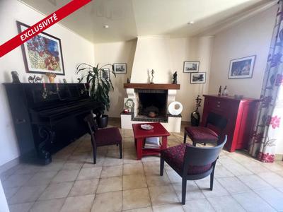 Maison - 92 m² - 4 pièces