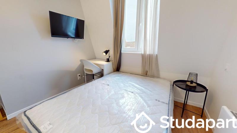 Chambre - 9 m² - 1 pièce