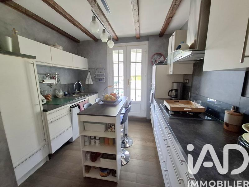Maison - 93 m² - 4 pièces