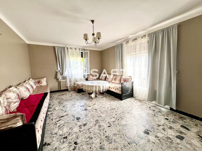 Maison - 165 m² - 6 pièces