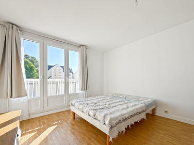 Appartement - 65 m² - 4 pièces