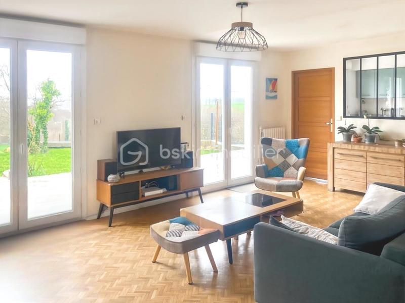 Maison - 108 m² - 6 pièces