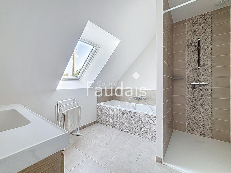 Maison - 117 m² - 5 pièces