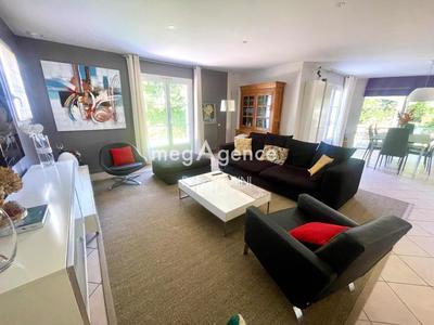 Maison - 149 m² - 5 pièces