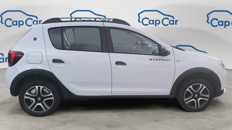 Dacia Sandero Stepway II 1.0 Eco-G 100 15 Ans - Entretien constructeur