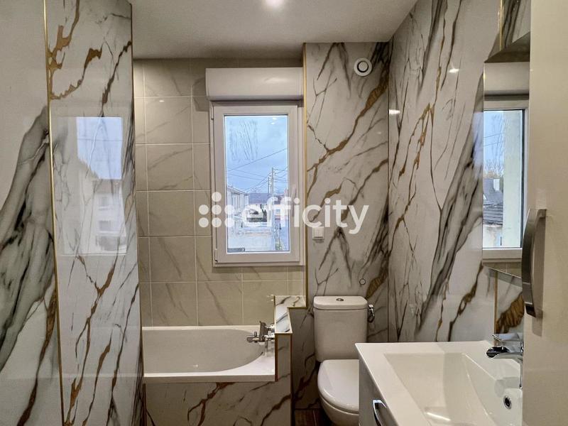 Maison - 62 m² - 4 pièces