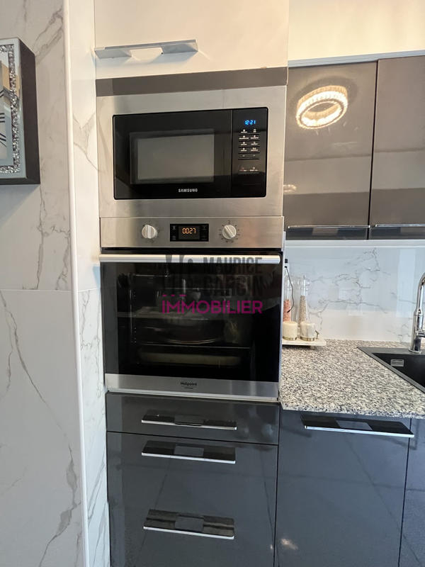 Appartement - 70 m² - 3 pièces