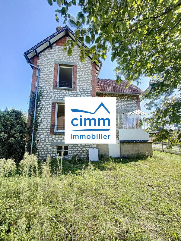 Maison - 83 m² - 5 pièces