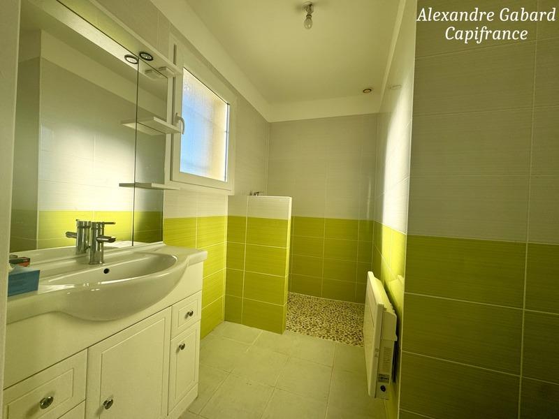 Maison - 110 m² - 4 pièces