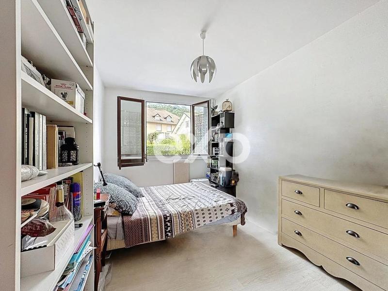 Appartement - 101 m² - 5 pièces