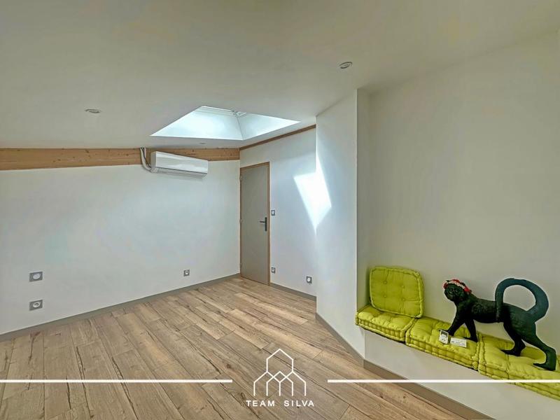 Maison de village - 125 m² - 5 pièces