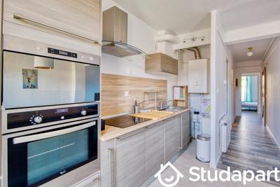 Appartement - 103 m² - 5 pièces