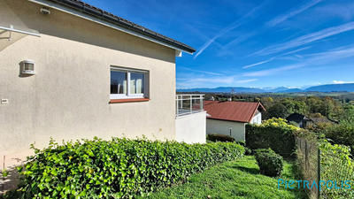 Maison - 170 m² - 8 pièces