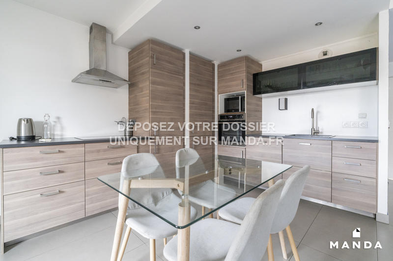 Appartement - 64 m² - 3 pièces