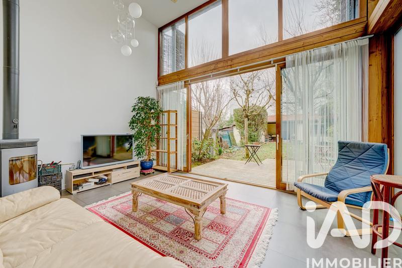 Maison - 108 m² - 5 pièces