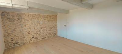 Maison en pierre - 81 m² - 4 pièces