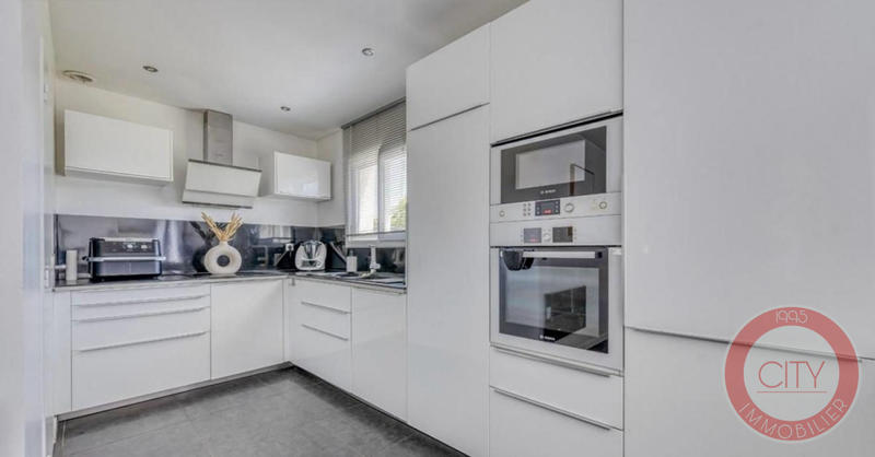 Maison contemporaine - 144 m² - 6 pièces