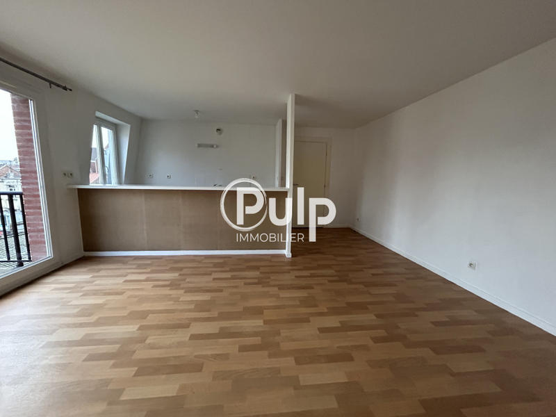 Immeuble - 853 m² - 35 pièces