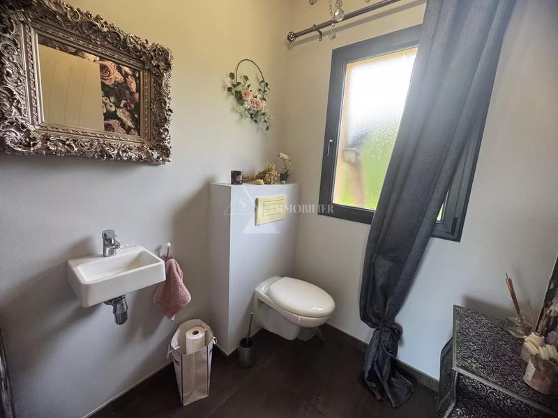 Villa - 202 m² - 6 pièces