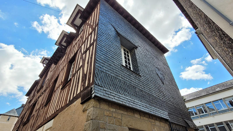 Appartement - 170 m² - 10 pièces