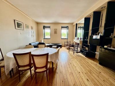 Appartement - 138 m² - 4 pièces