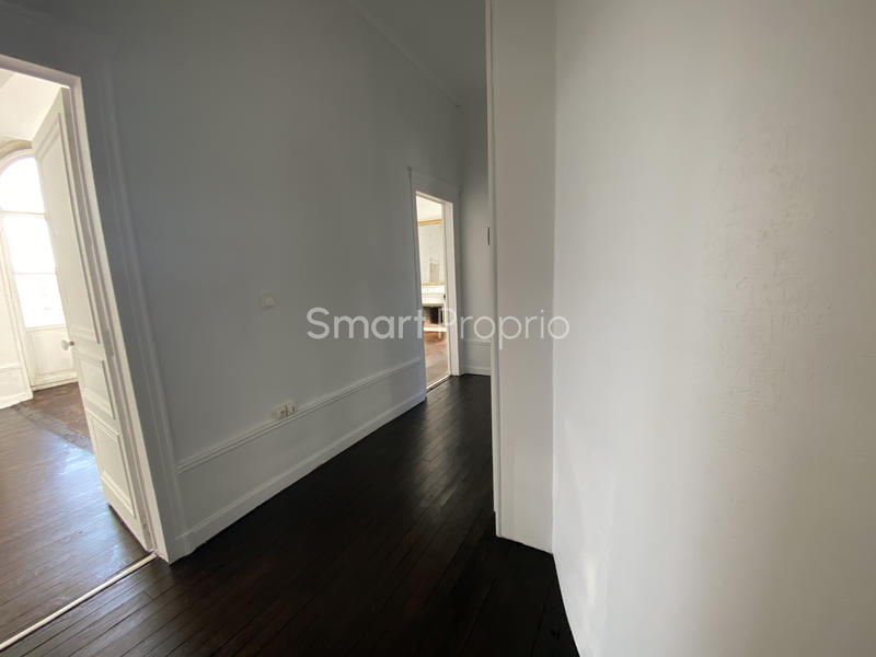 Appartement - 90 m² - 4 pièces