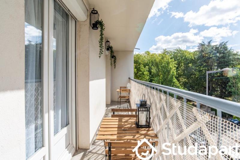 Chambre - 11 m² - 1 pièce