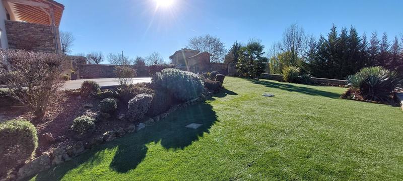 Maison - 220 m² - 6 pièces