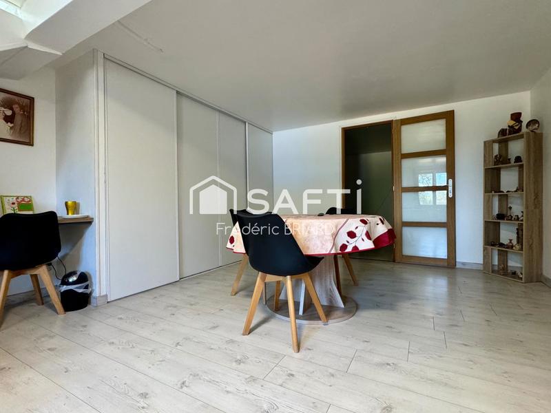 Maison - 147 m² - 5 pièces