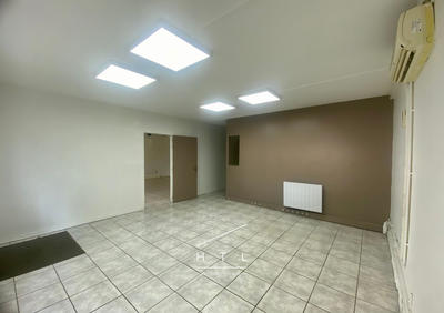 Local commercial - 100 m²