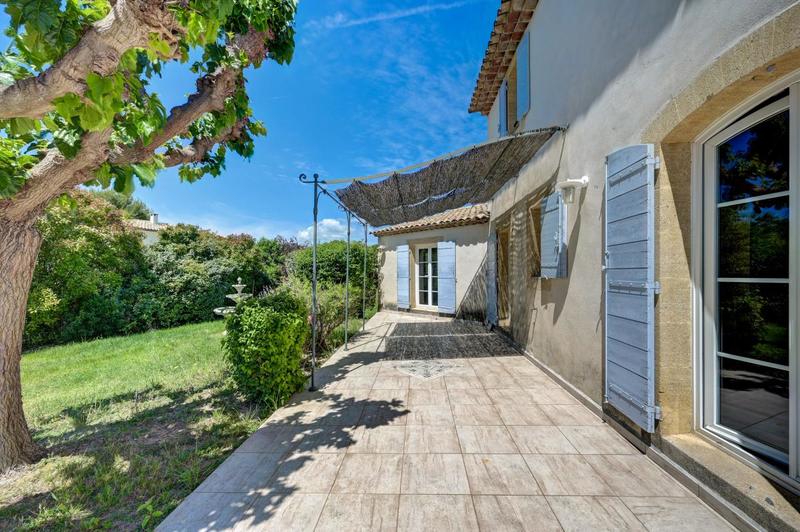 Maison - 190 m² - 6 pièces