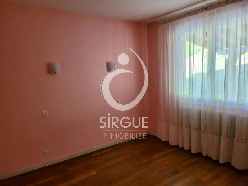 Maison - 92 m² - 5 pièces