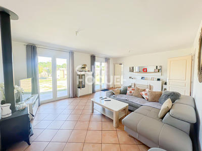 Maison - 93 m² - 4 pièces