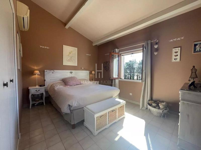 Villa - 218 m² - 7 pièces